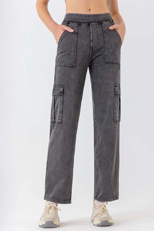 Wide Leg Jeans for Comfort -Buttoned Pocketed Long Jeans