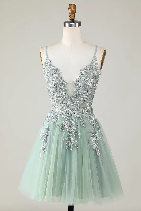 Contemporary Dresses for Fashion -Stylish A Line Spaghetti Straps Green Short Homecoming Dress with Appliques