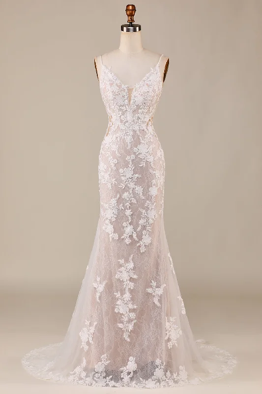 Fringed Dresses for Edgy -Charming Mermaid Spaghetti Straps Ivory Long Bridal Dress with Lace