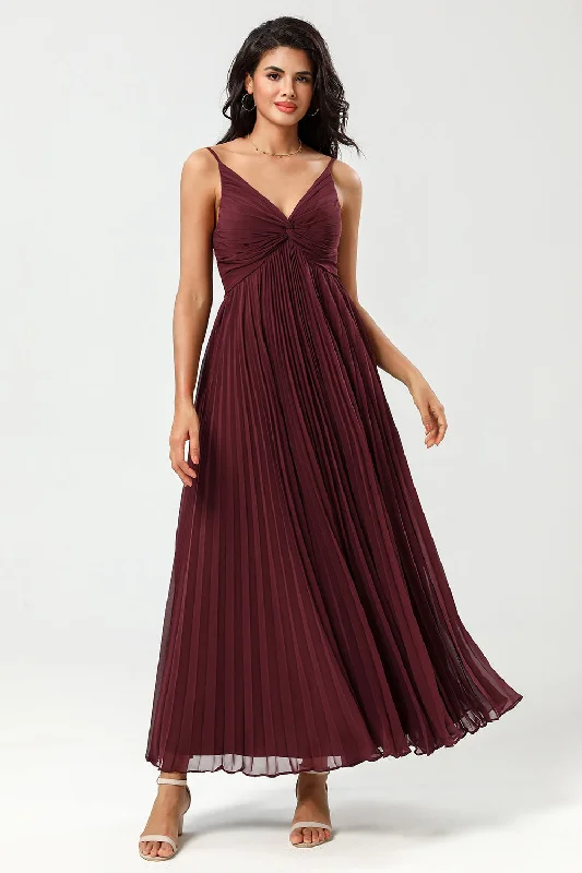 Minimalist Dresses for Simplicity -A-Line Sleeveless Burgundy Bridesmaid Dress