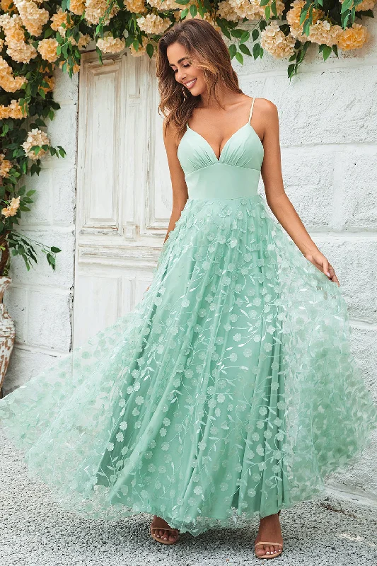 Celtic Dresses with Knotwork -Charming A Line Spaghetti Straps Green Long Bridesmaid Dress with Appliques